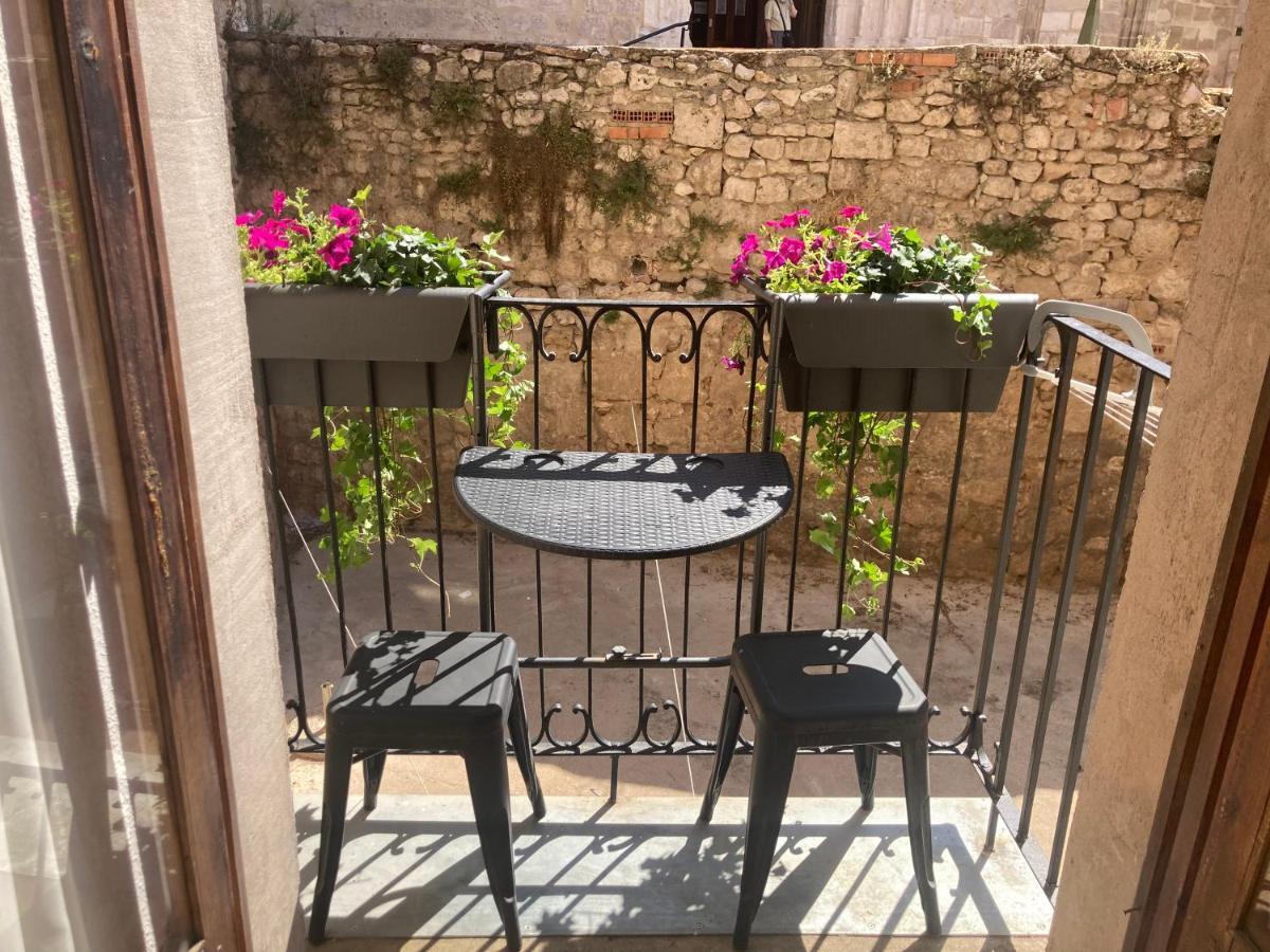 Apartamento El Rincon De San Gil Burgo Exterior foto